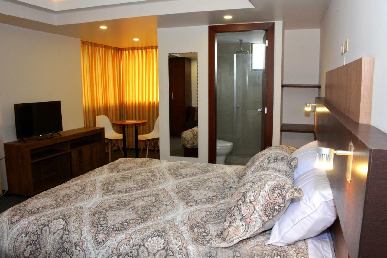 Los Angeles Stay Inn Κίτο Εξωτερικό φωτογραφία