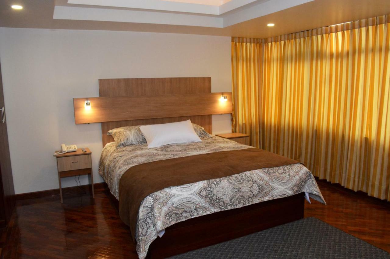 Los Angeles Stay Inn Κίτο Εξωτερικό φωτογραφία