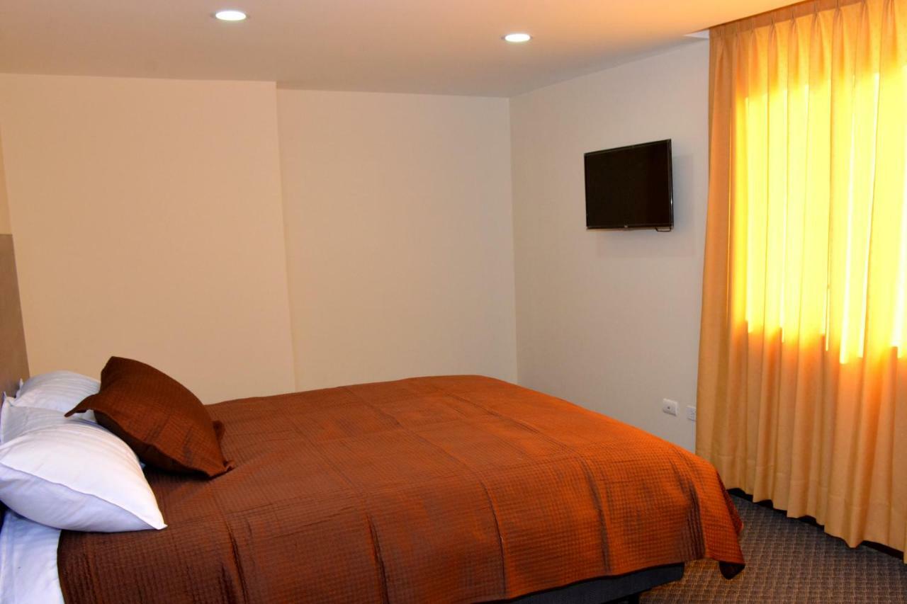 Los Angeles Stay Inn Κίτο Εξωτερικό φωτογραφία