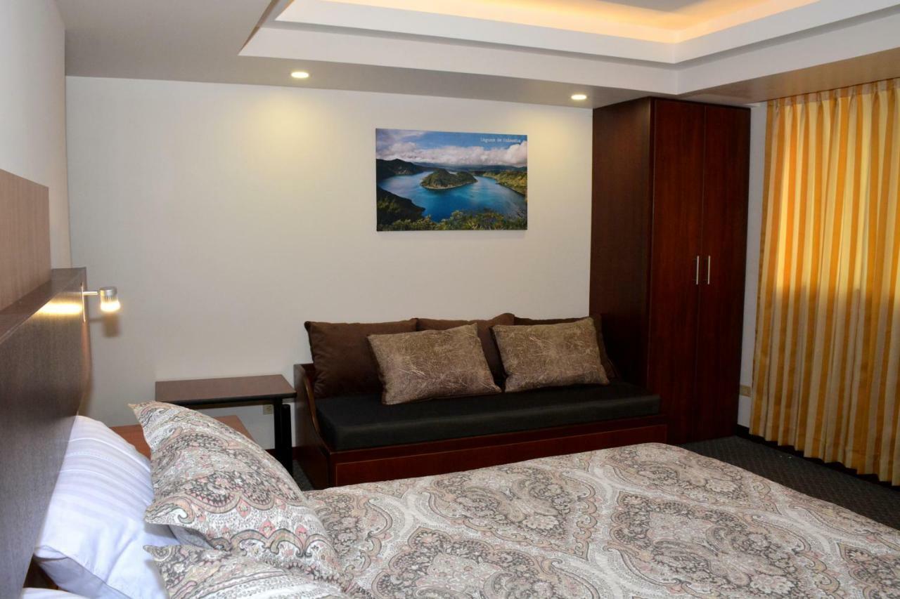 Los Angeles Stay Inn Κίτο Εξωτερικό φωτογραφία