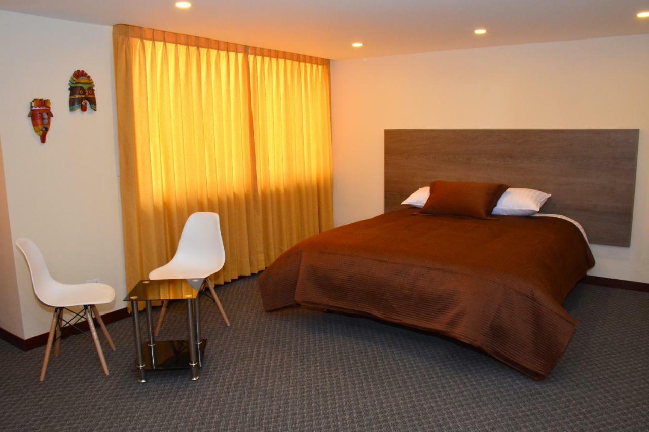 Los Angeles Stay Inn Κίτο Εξωτερικό φωτογραφία