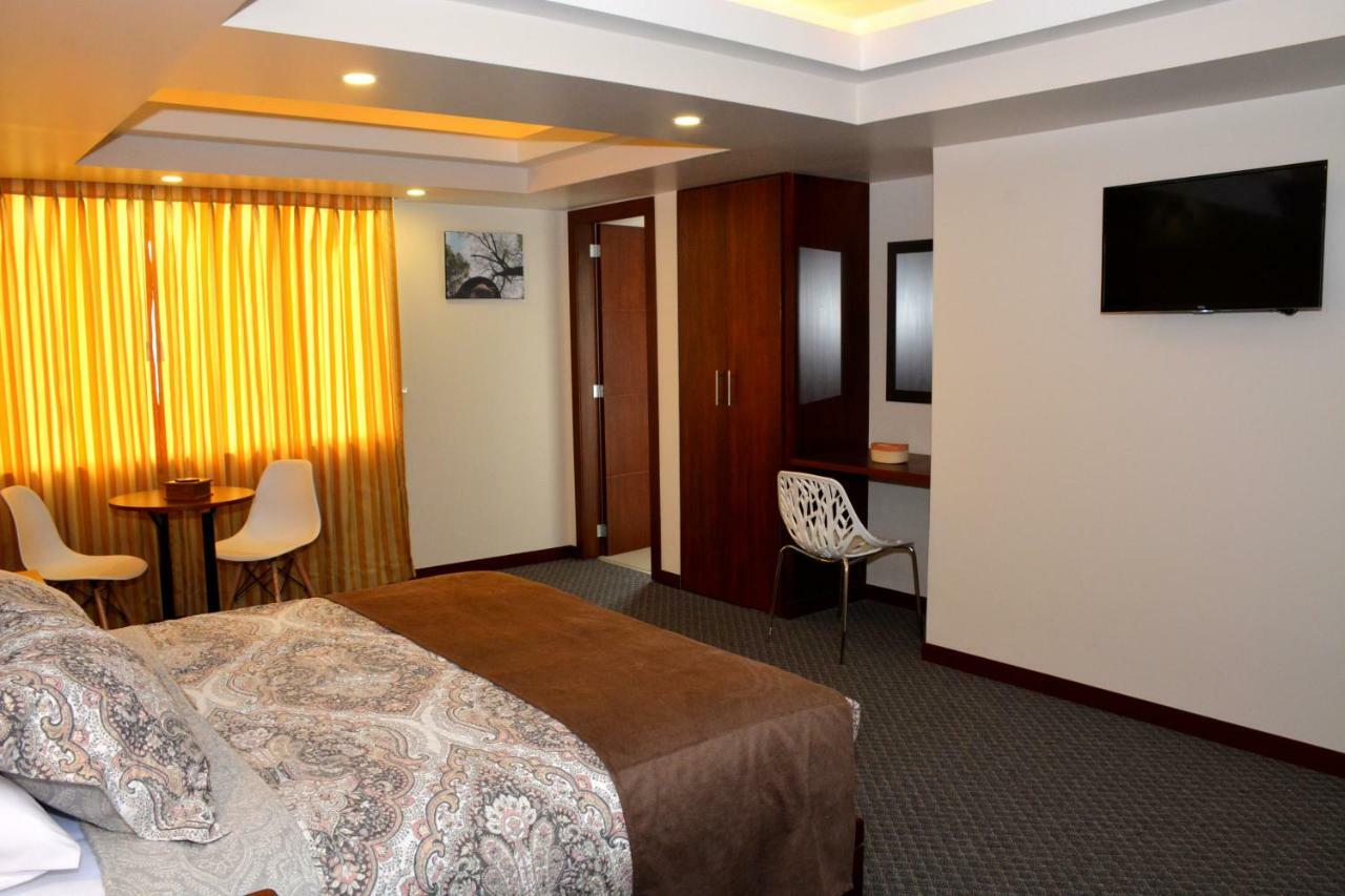 Los Angeles Stay Inn Κίτο Εξωτερικό φωτογραφία